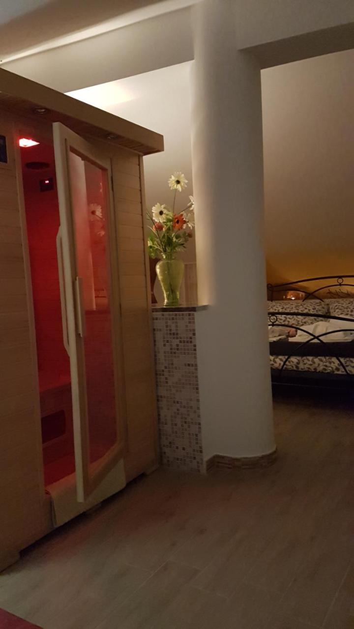 La Porta Dell'Alcantara Gaggi Екстериор снимка